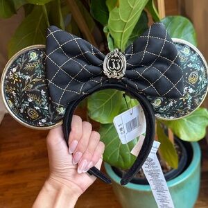 Club 33 Disney Black Floral Headband with Bow
